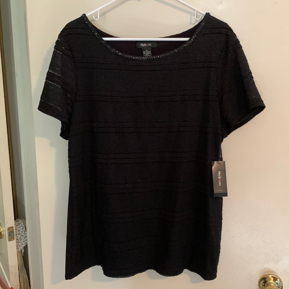 Style & Co Black short sleeve top. Polyester. Size XL